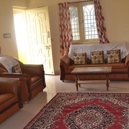 Manasvini Homestay-A Home In Mysore With Scenic View Екстериор снимка